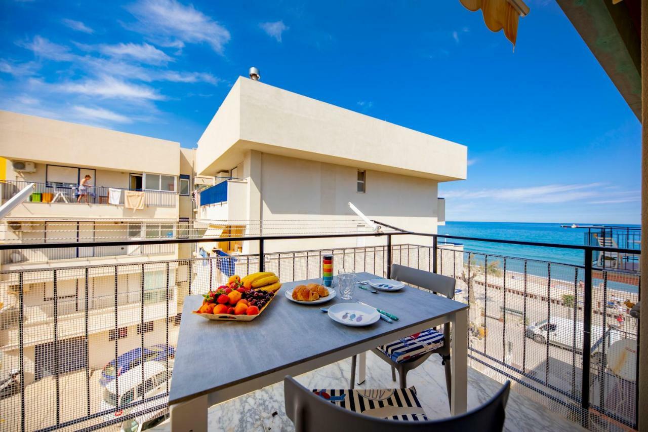House Giardina Apartment เชฟาลู ภายนอก รูปภาพ
